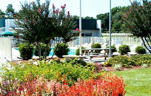 Masters Inn I-26 Cayce Екстериор снимка