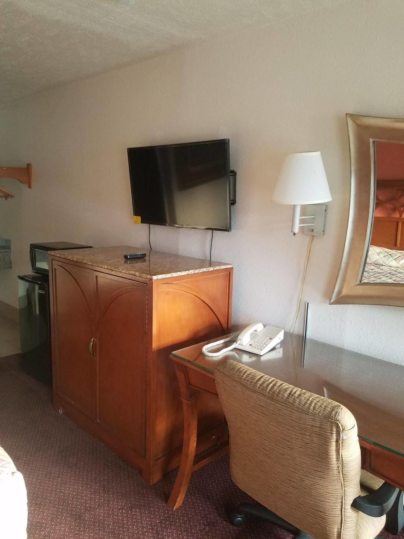 Masters Inn I-26 Cayce Екстериор снимка